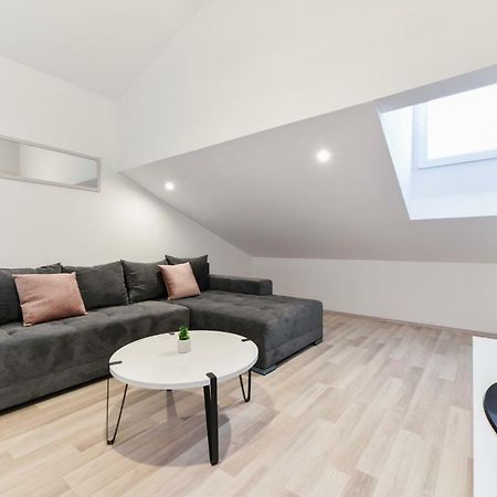 Grey Apartment Old Town Zadar Dış mekan fotoğraf