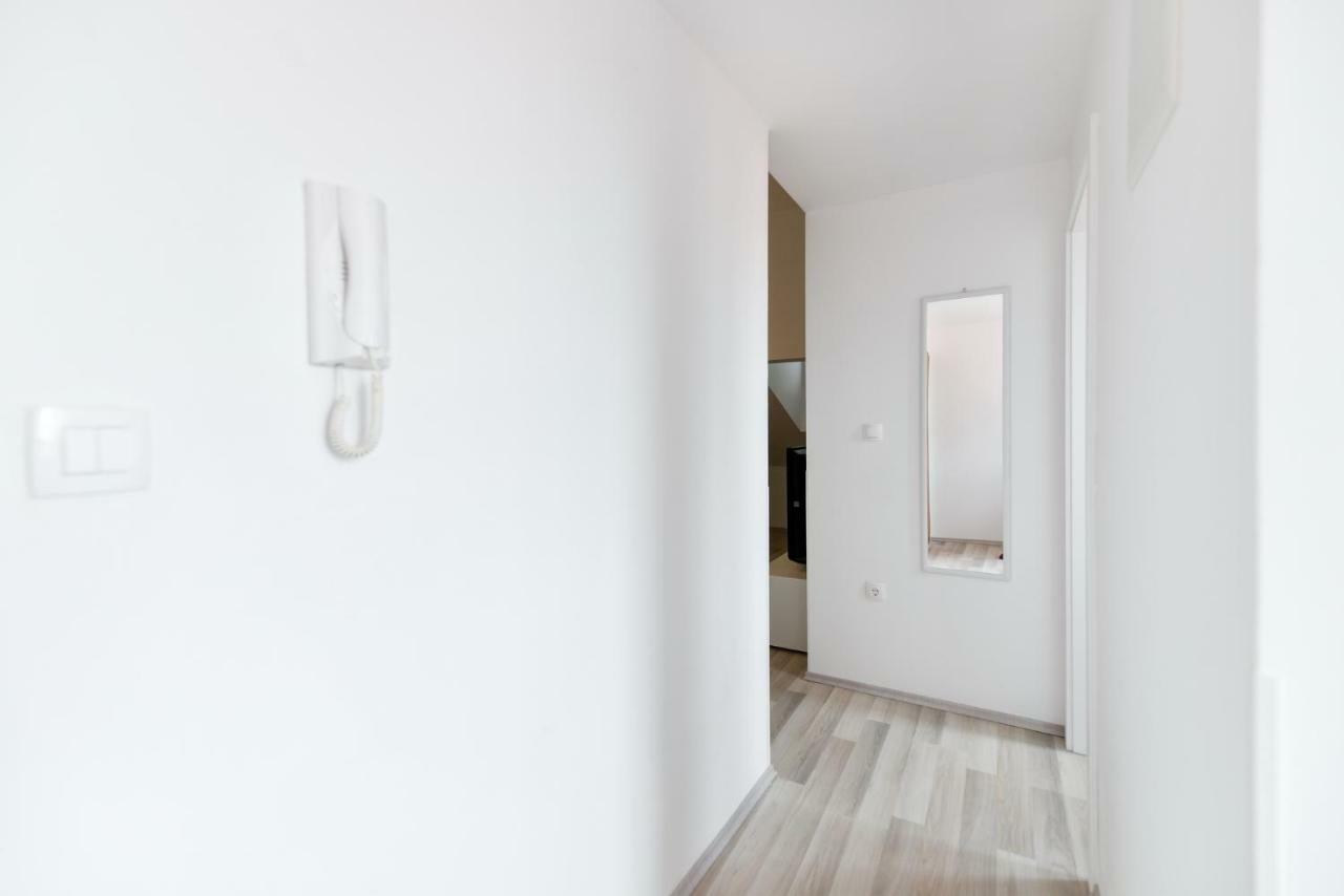 Grey Apartment Old Town Zadar Dış mekan fotoğraf