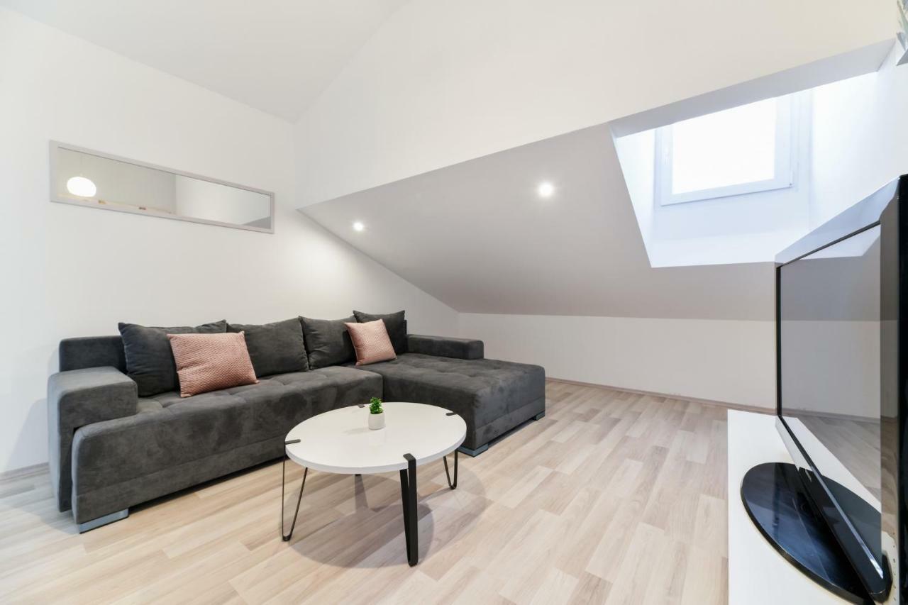 Grey Apartment Old Town Zadar Dış mekan fotoğraf